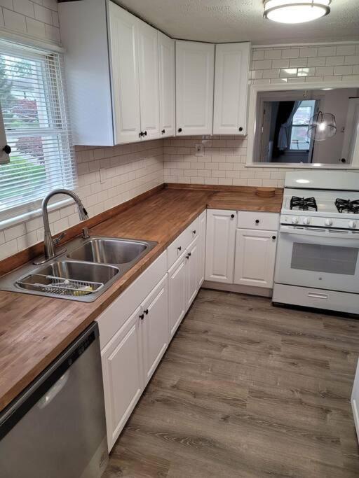 Photo of Kitchen in Beacon