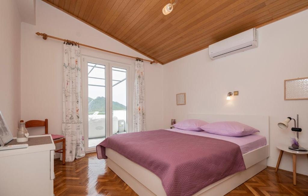 Photo of Bedroom in Gornja Brela