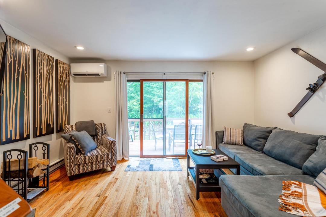 Photo of Livingroom in Windham