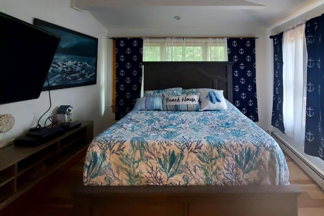 Photo of Bedroom in East Chop