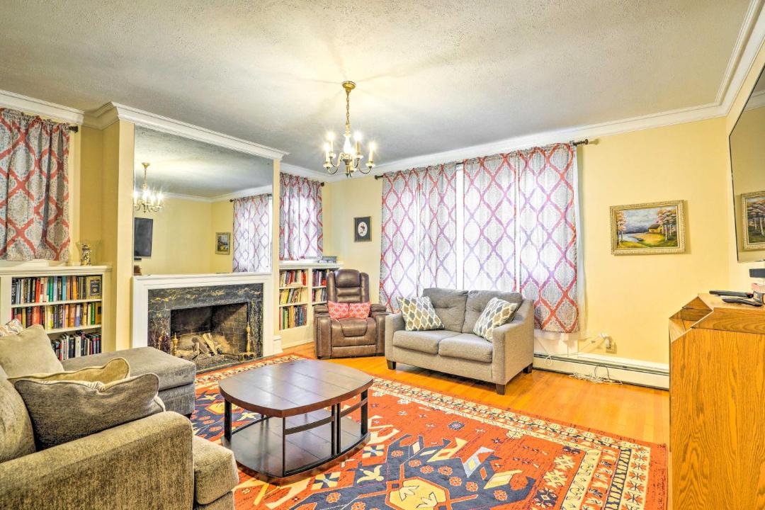 Photo of Livingroom in Olean
