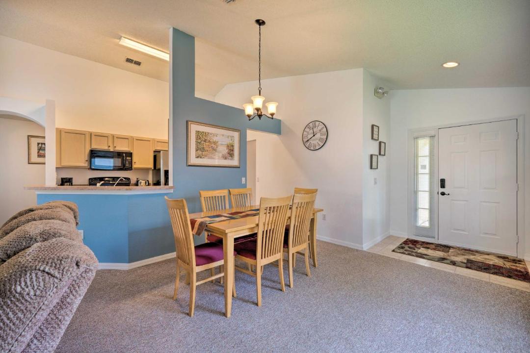 Photo of Livingroom in Haines City