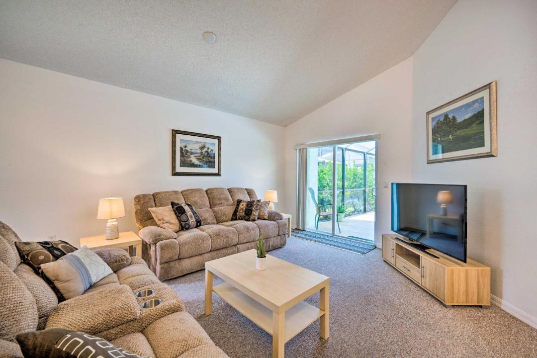 Photo of Livingroom in Haines City
