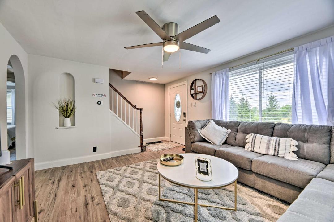 Photo of Livingroom in Orchard Park