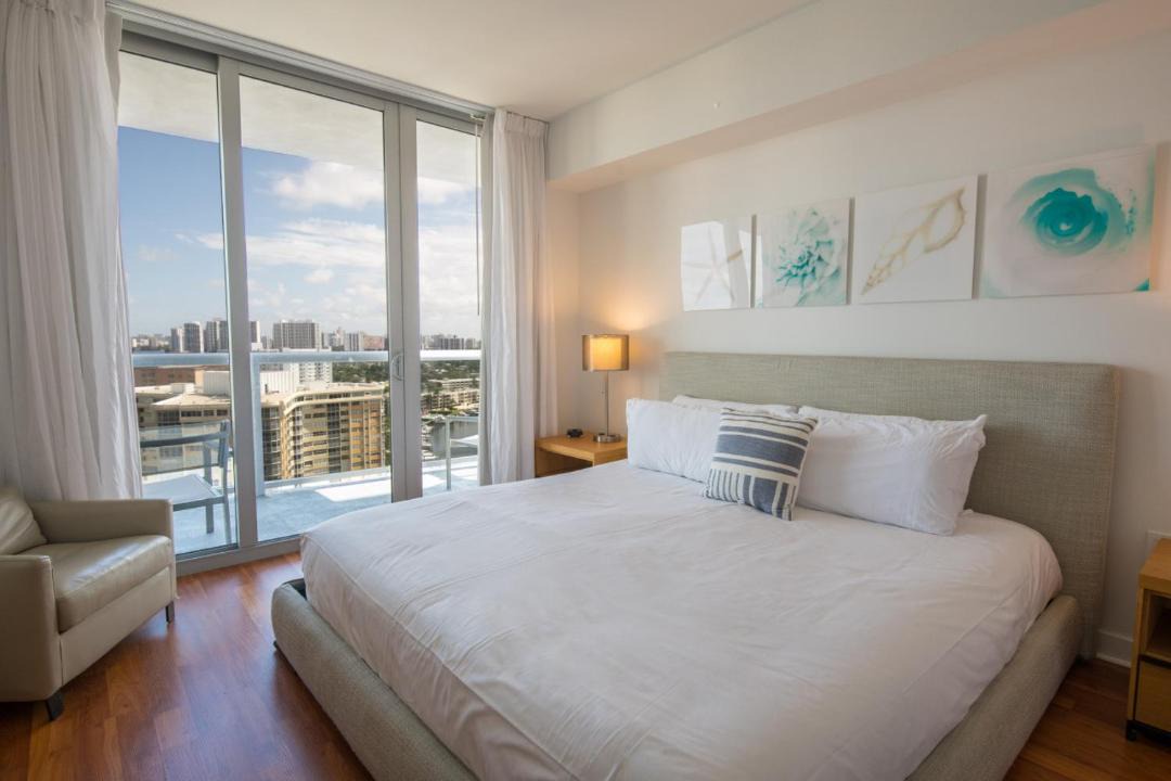 Photo of Bedroom in Hallandale Beach