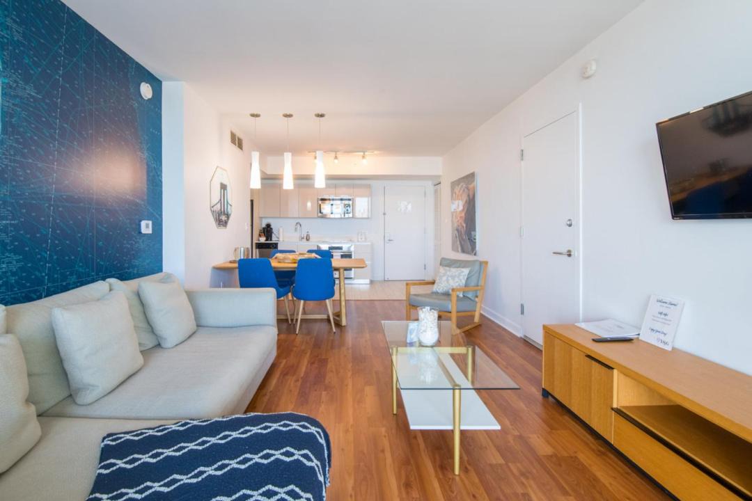 Photo of Livingroom in Hallandale Beach