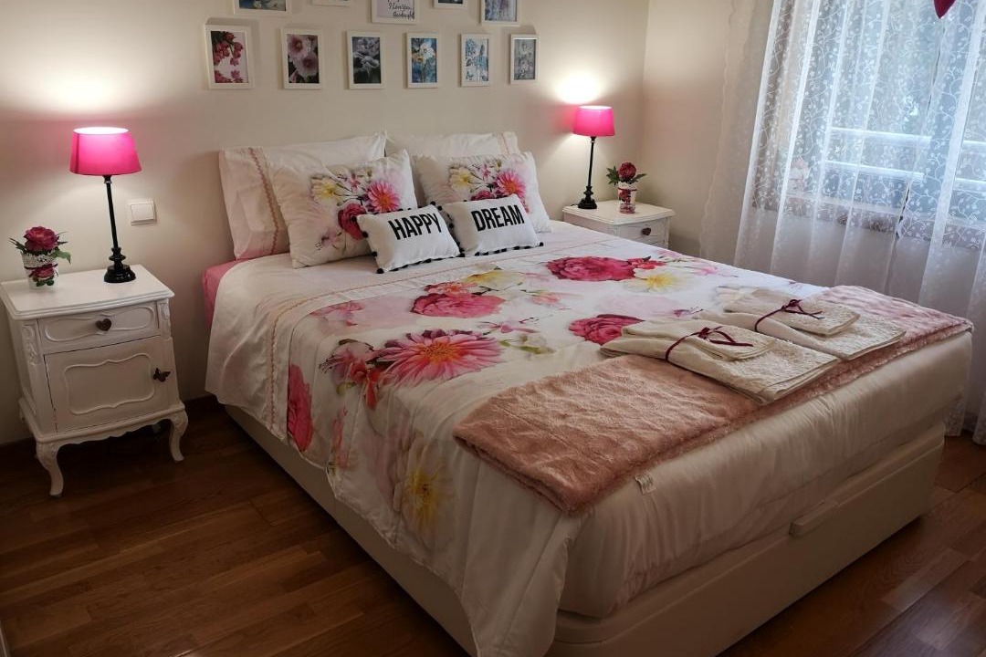 Photo of Bedroom in Lordelo do Ouro e Massarelos