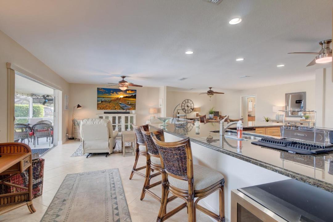 Photo of Livingroom in Caloosahatchee