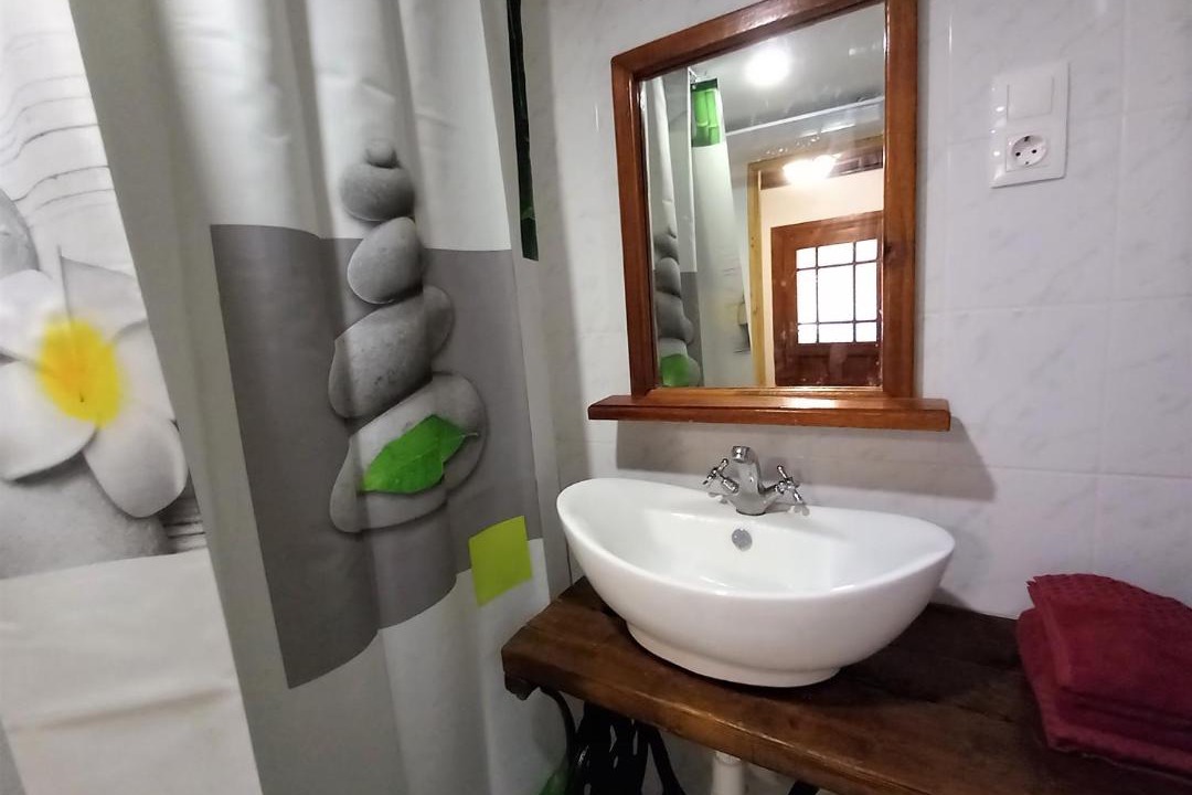 Photo of Bathroom in Fule