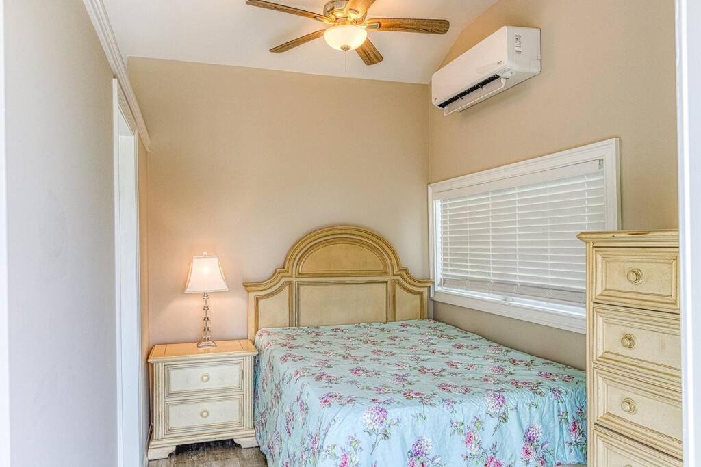 Photo of Bedroom in Baiting Hollow
