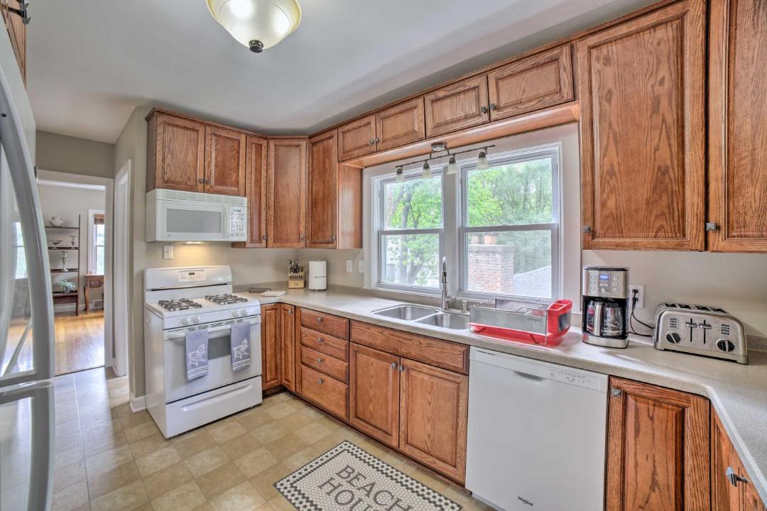 Photo of Kitchen in Miller Beach
