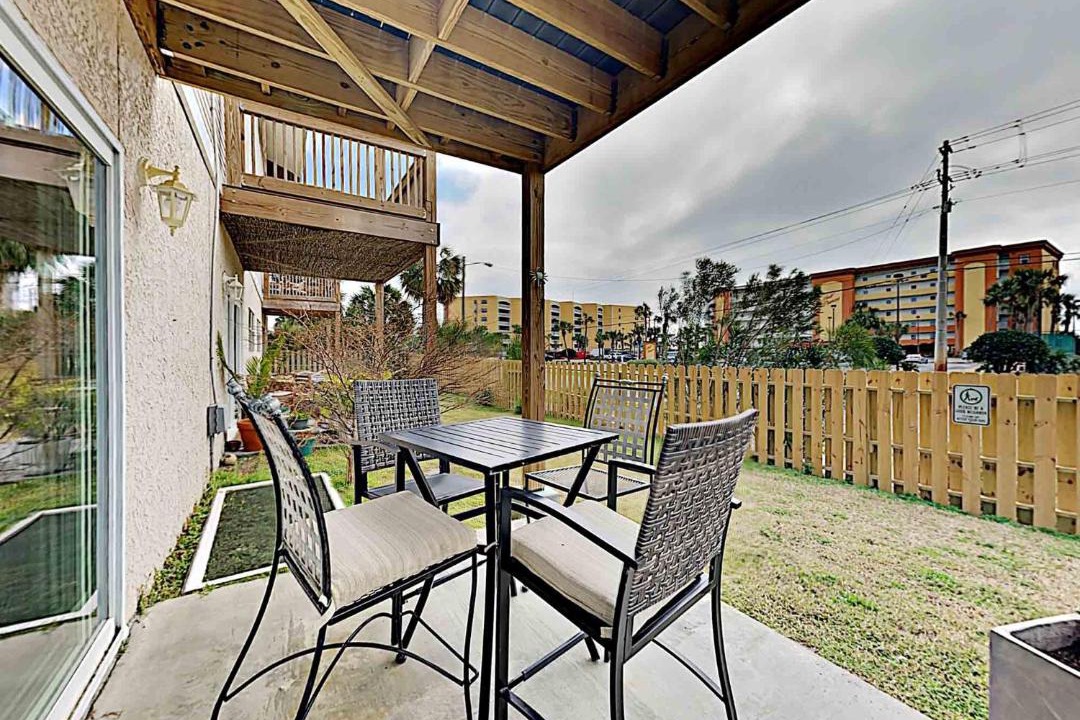 Photo of Patio Balcony in Fort Walton Beach