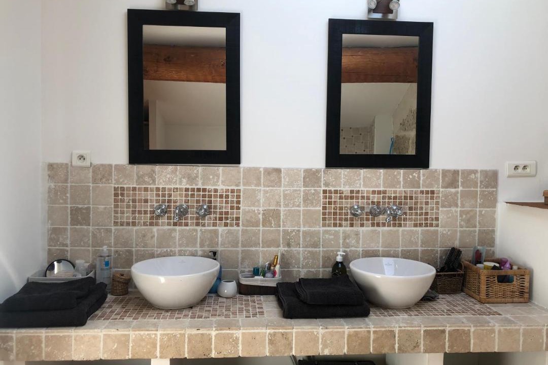Photo of Bathroom in Graveson