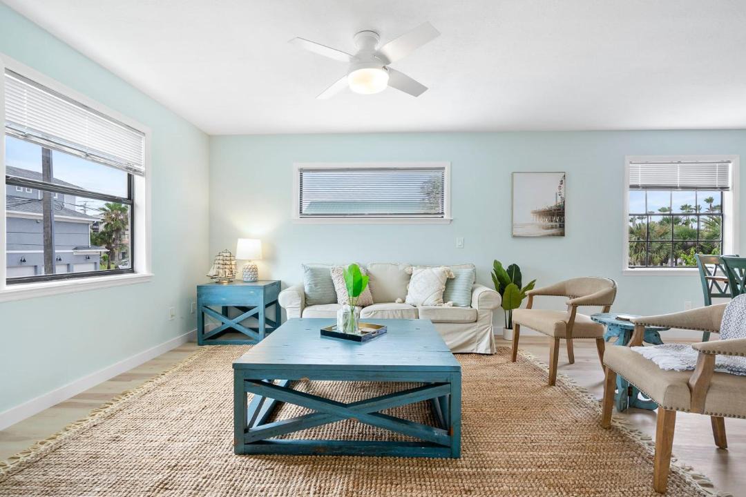 Photo of Livingroom in St. Augustine Beach