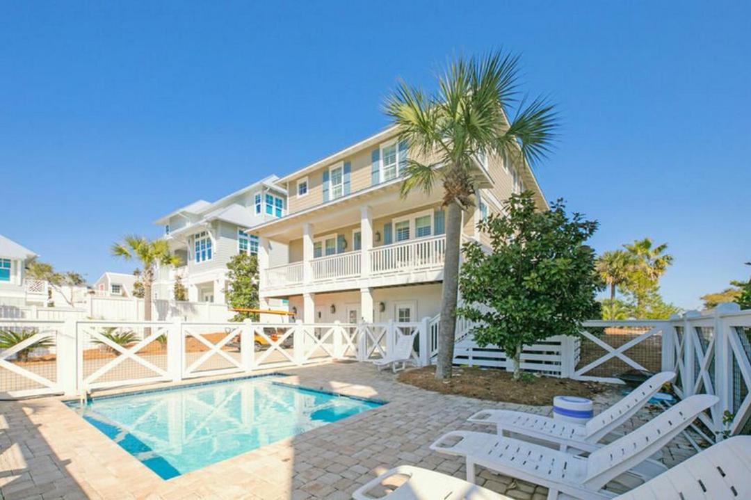 Photo of Outdoor in Dune Allen Beach