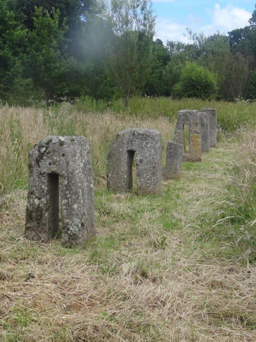 Photo of Buildings in Begard