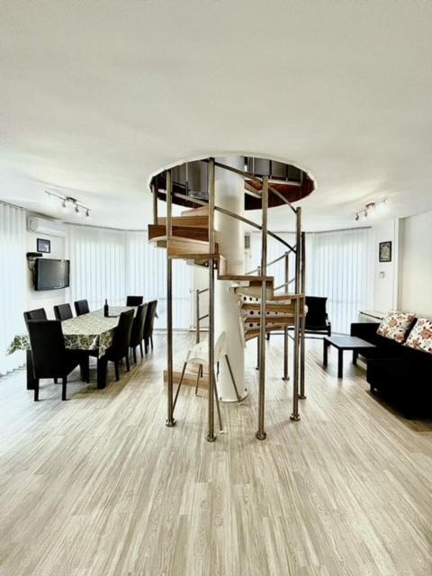 Photo of Livingroom in Zsorifurdo