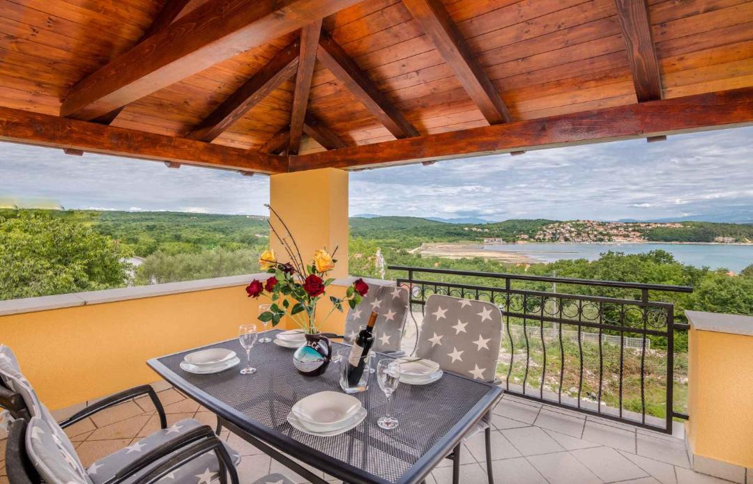 Photo of Patio Balcony in Soline