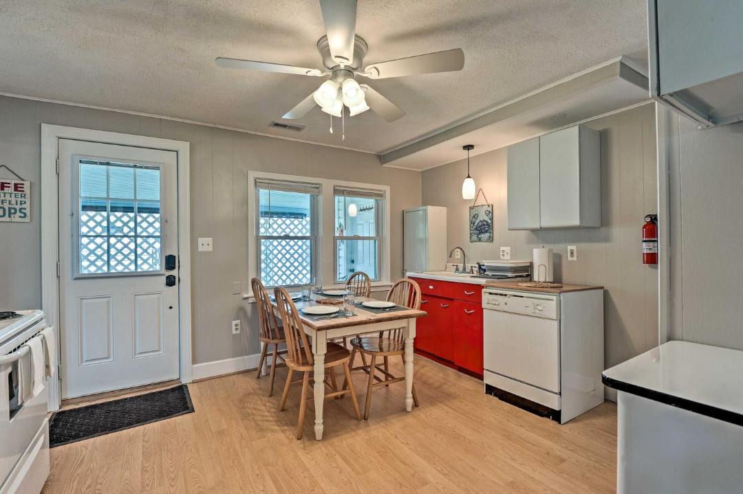Photo of Kitchen in Colonial Beach