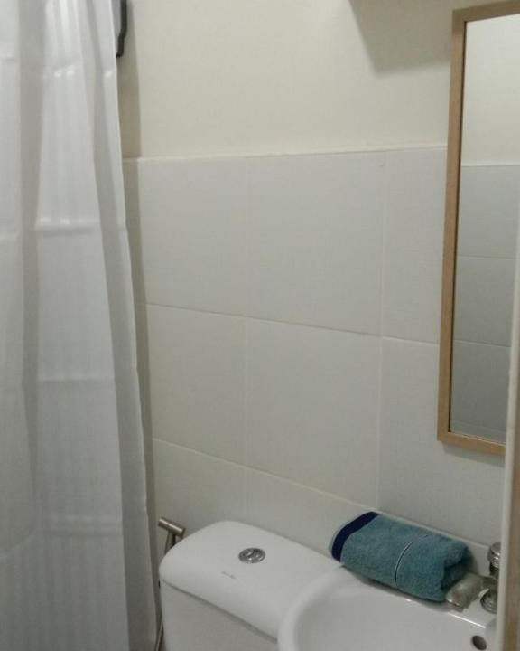 Photo of Bathroom in Moonwalk