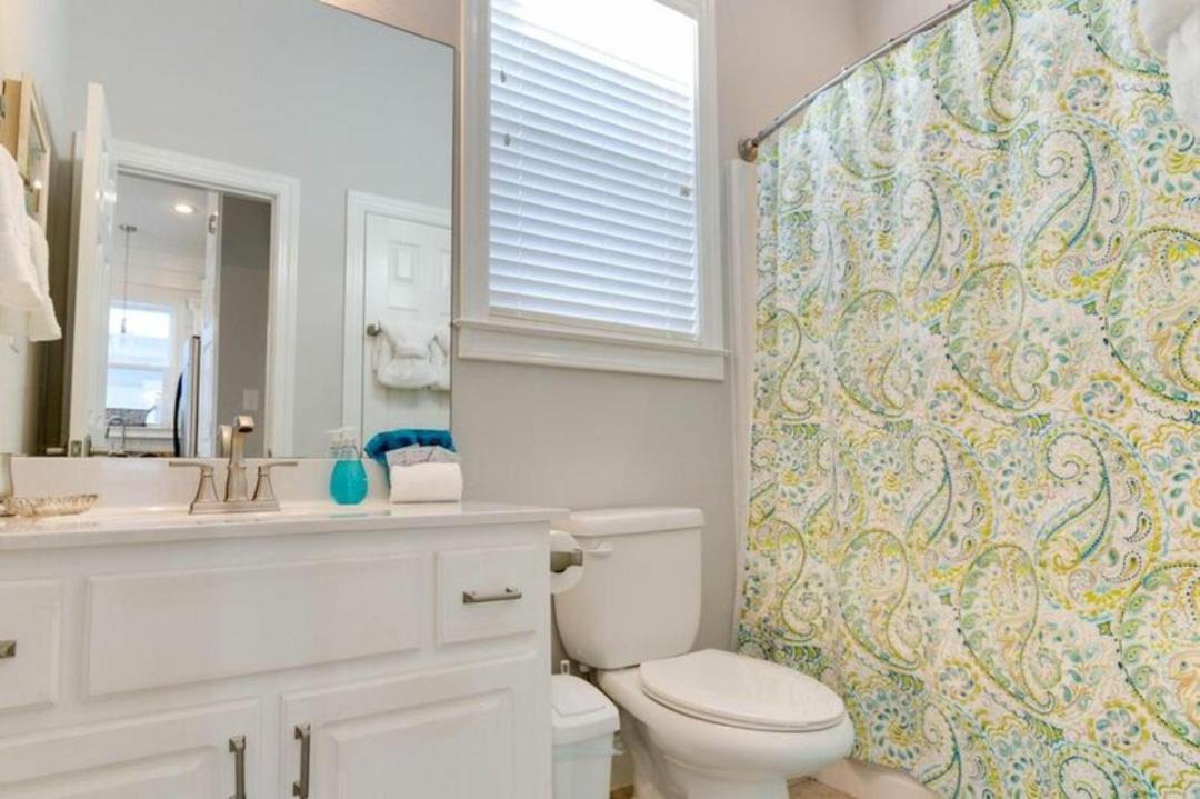 Photo of Bathroom in Seacrest