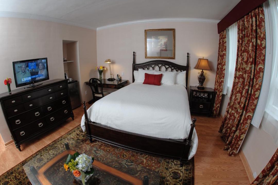Photo of Bedroom in Norwalk