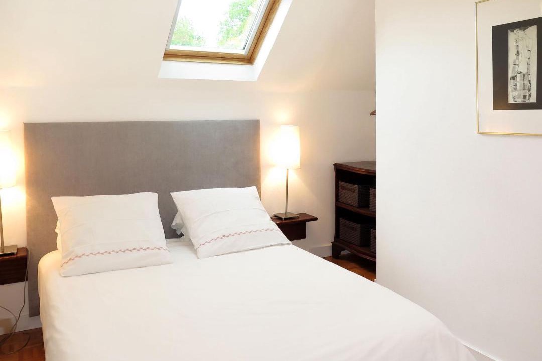 Photo of Bedroom in Tregunc