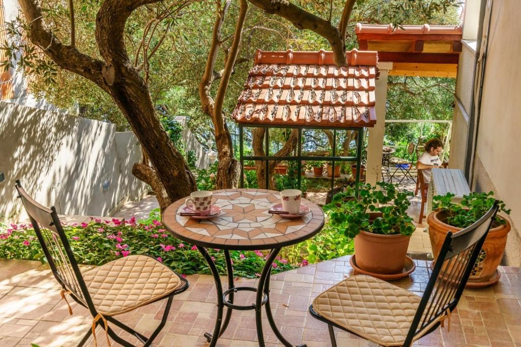 Photo of Patio Balcony in Pisak