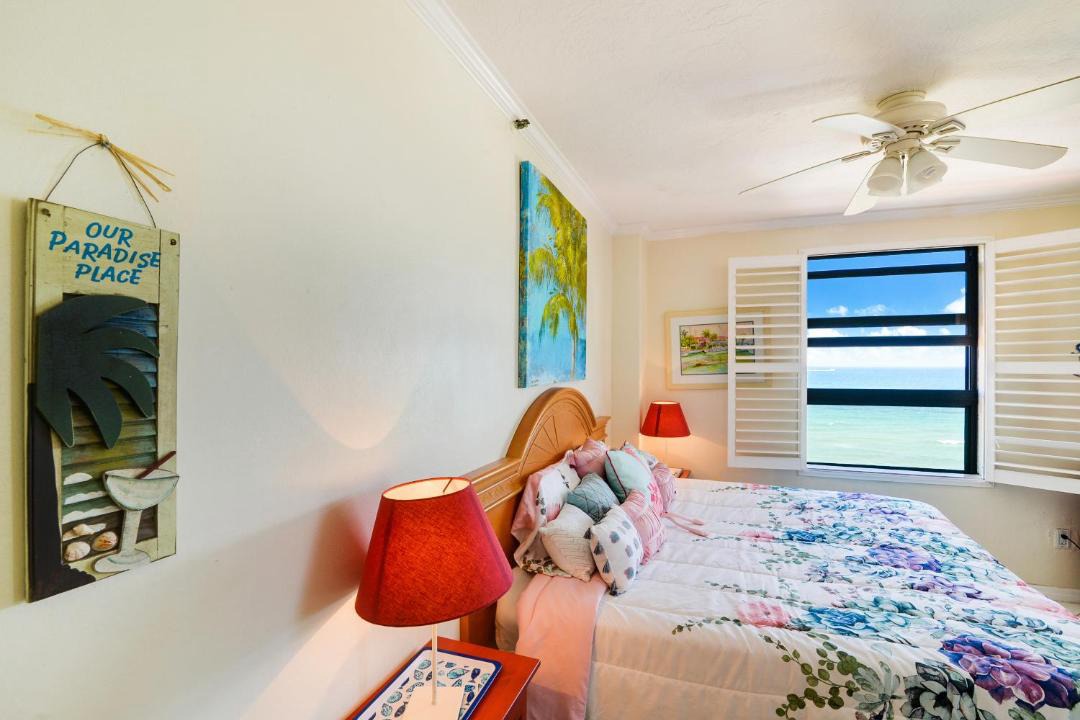 Photo of Bedroom in Hollywood
