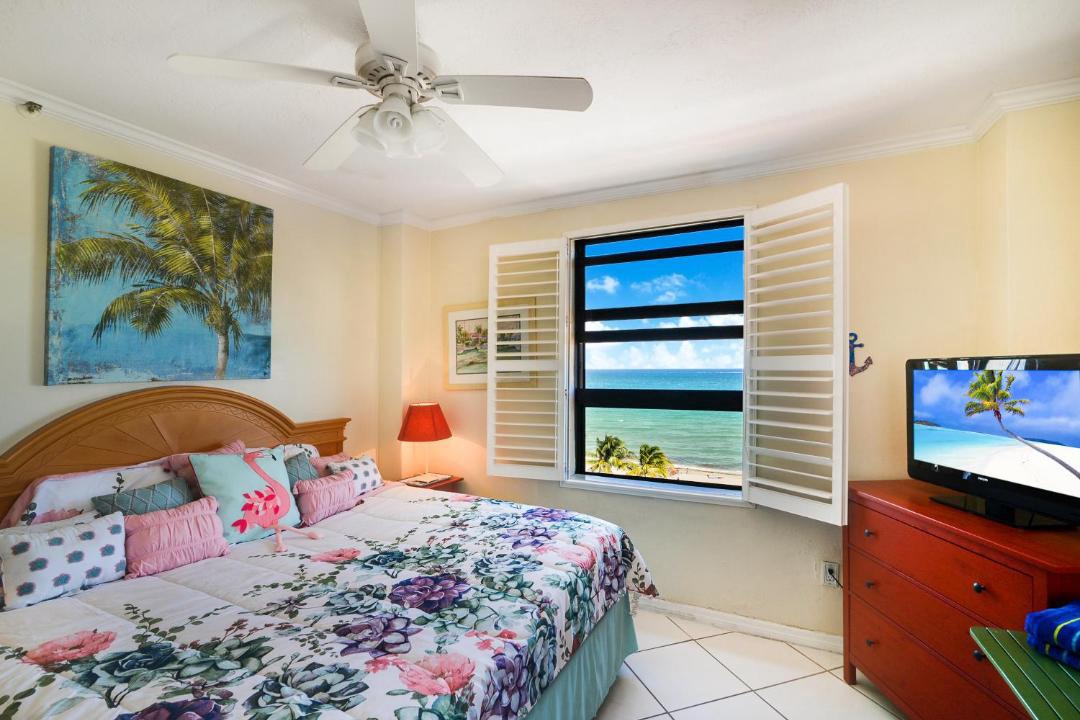 Photo of Bedroom in Hollywood