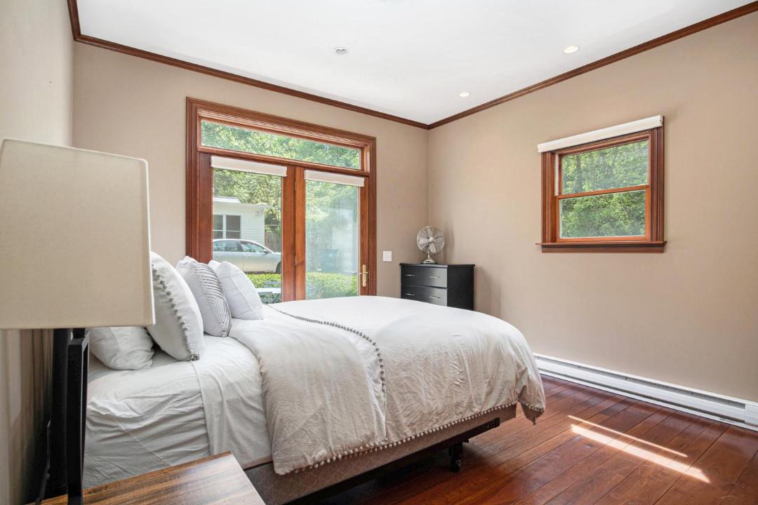 Photo of Bedroom in Douglas