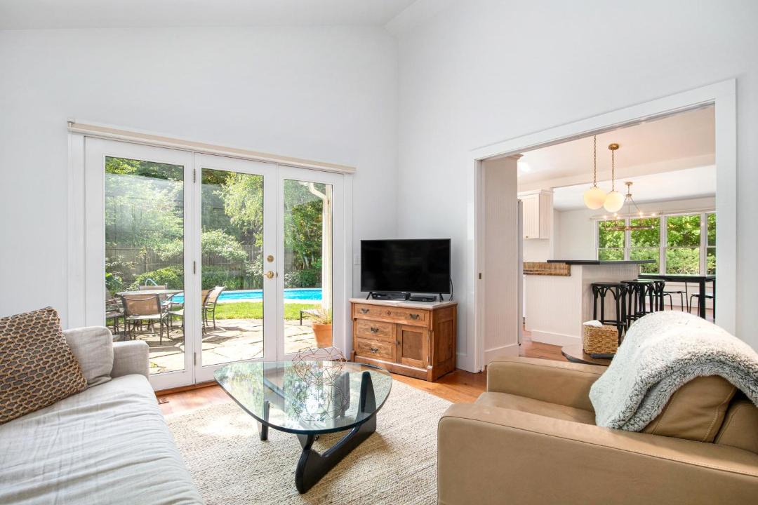 Photo of Livingroom in Douglas