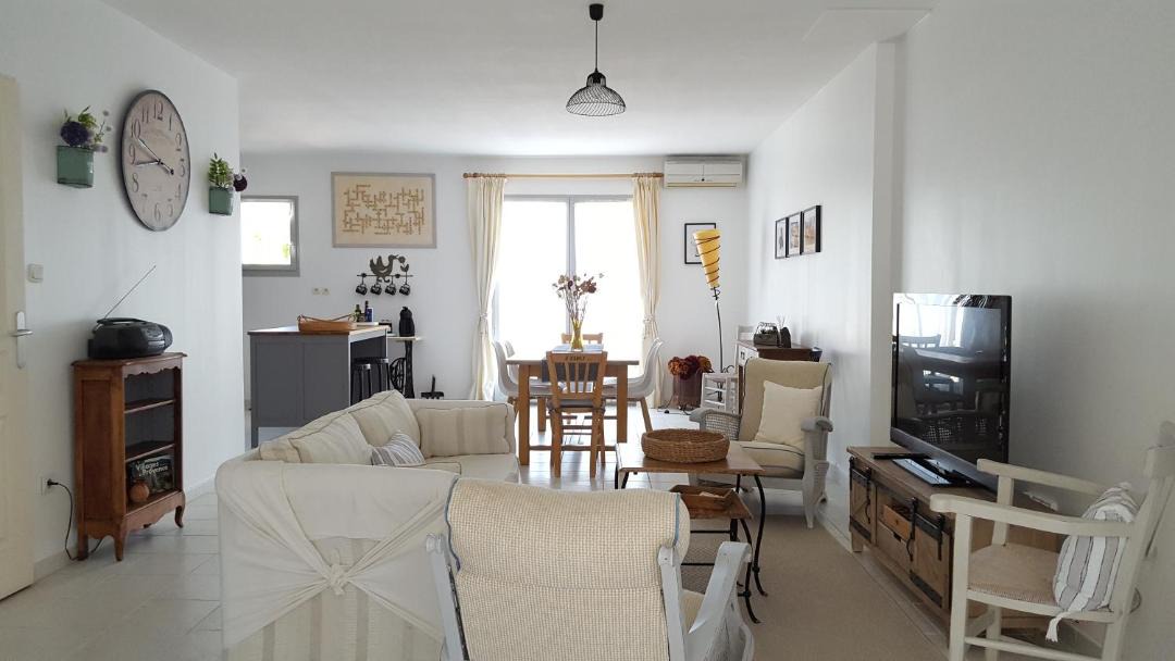 Photo of Livingroom in Goult