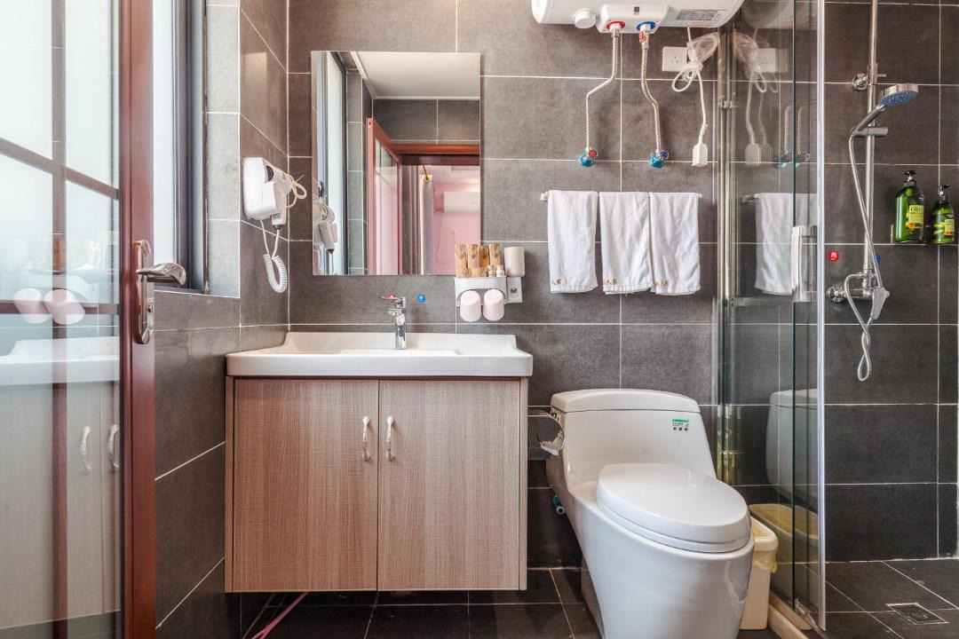 Photo of Bathroom in Wuzhong
