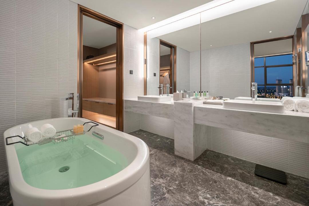 Photo of Bathroom in Yingzhou District