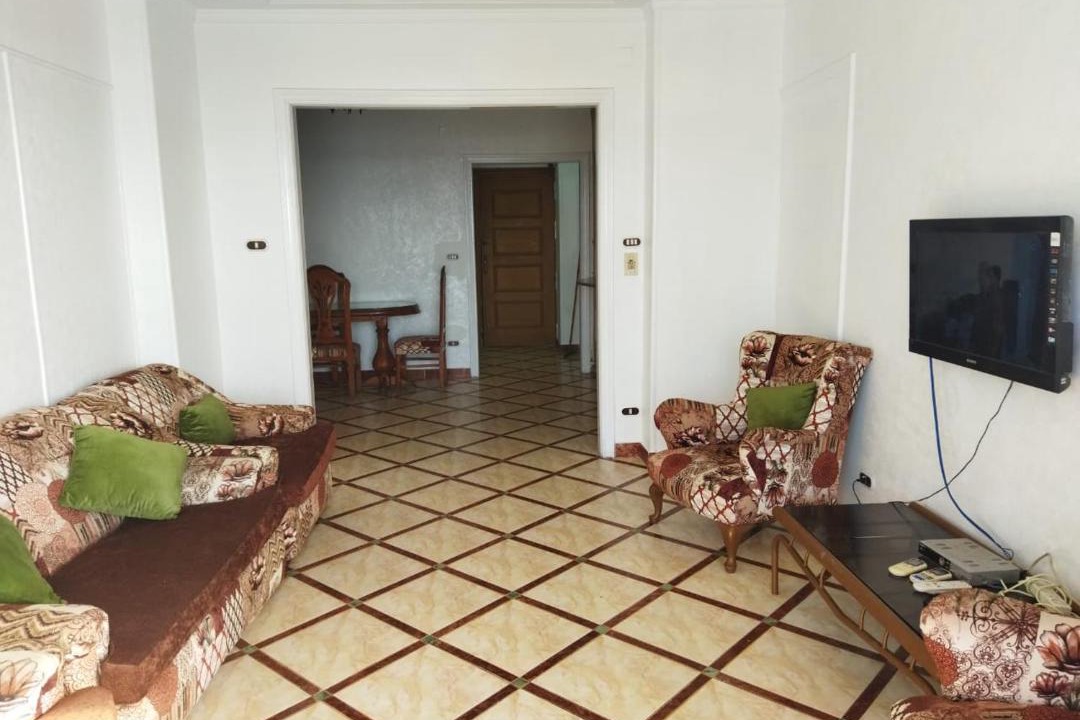 Photo of Livingroom in Ar-Raml 1
