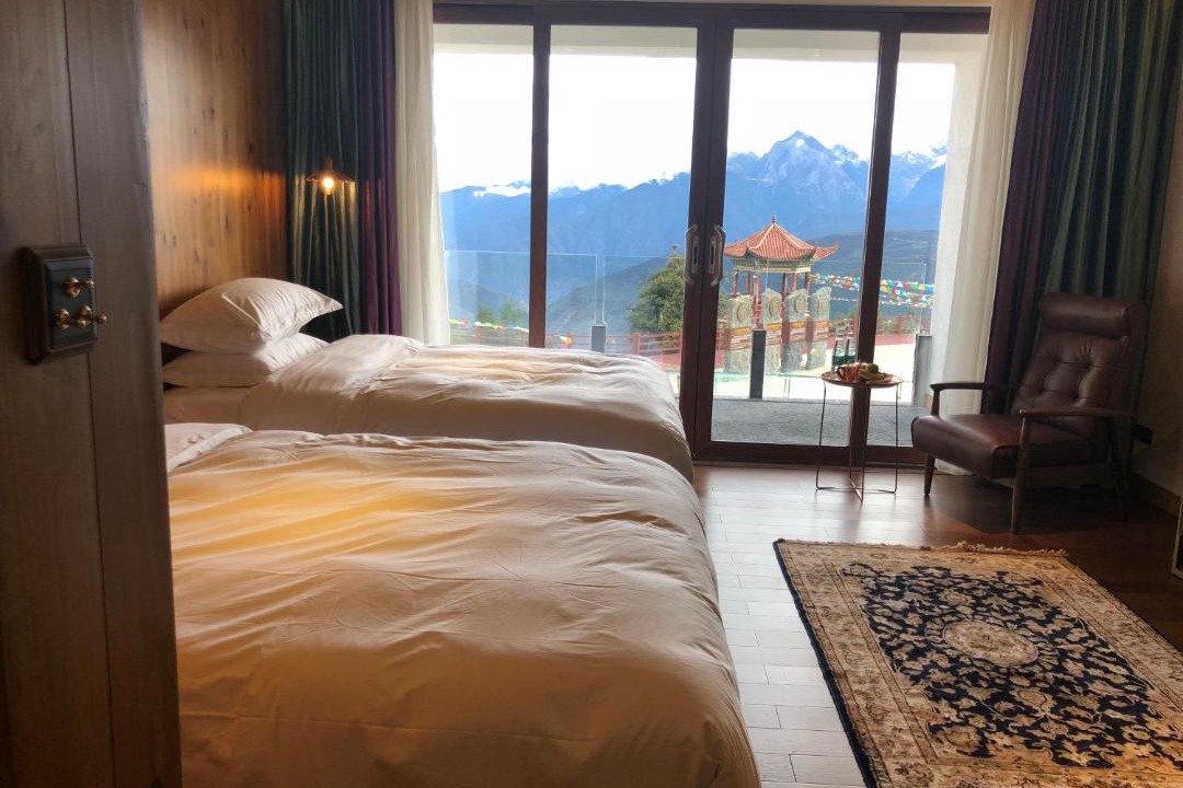 Photo of Bedroom in Deqen County