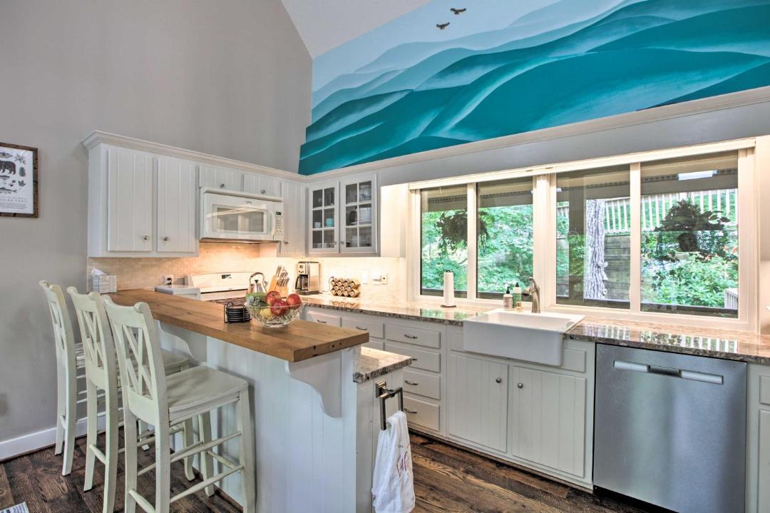 Photo of Kitchen in Treeloft