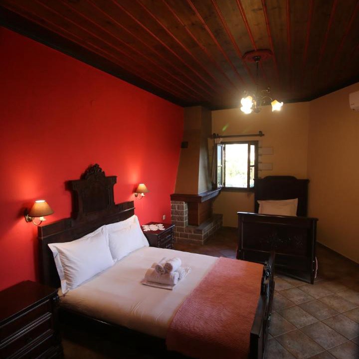 Photo of Bedroom in Konitsa