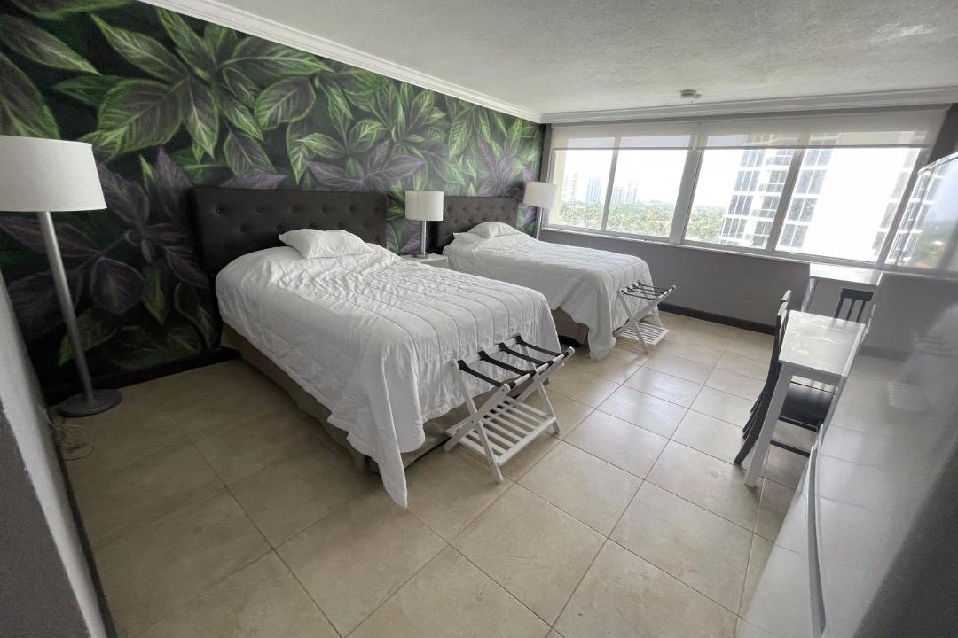 Photo of Others in Sunny Isles Beach