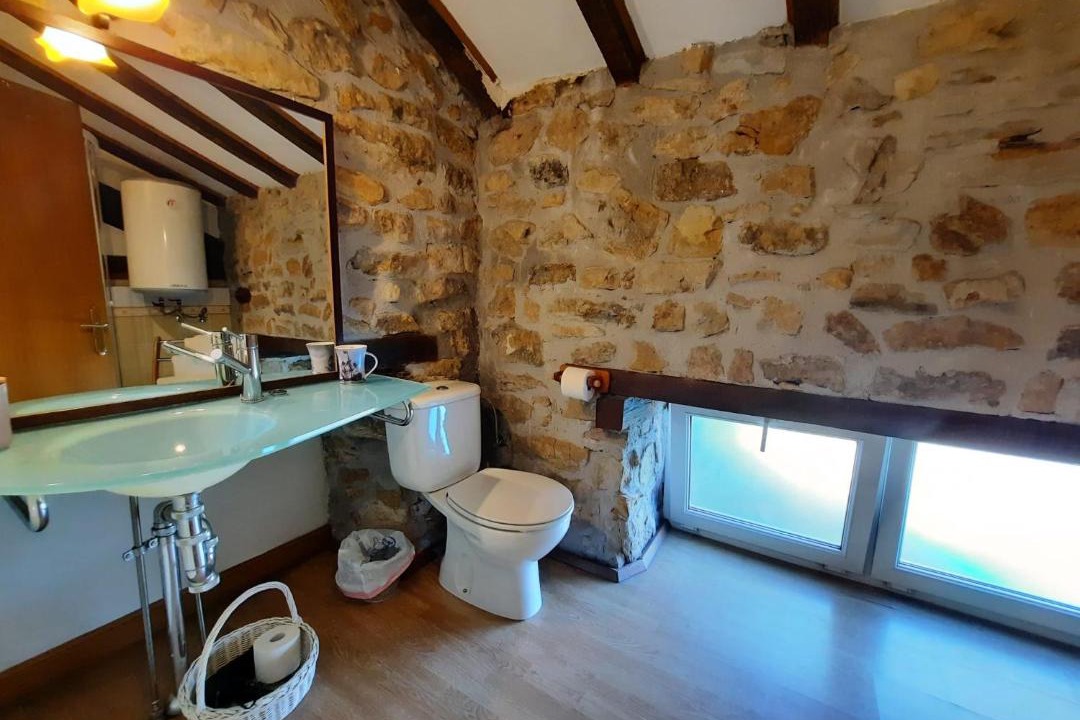 Photo of Bathroom in Alsasua