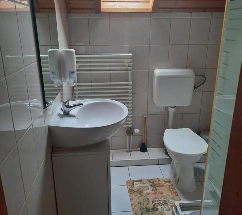 Photo of Bathroom in Domsod