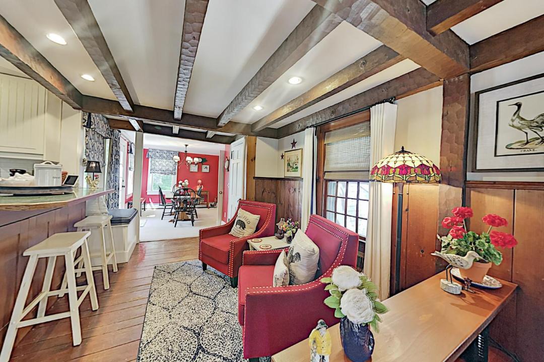 Photo of Livingroom in Hyannis
