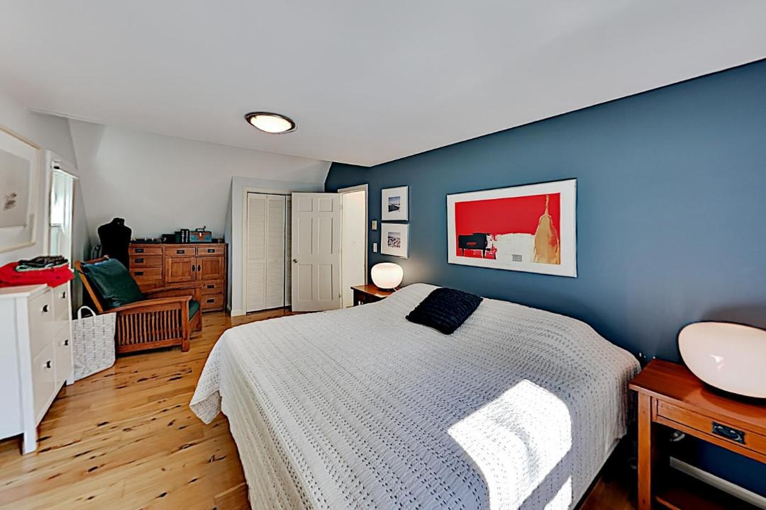 Photo of Bedroom in Dennis