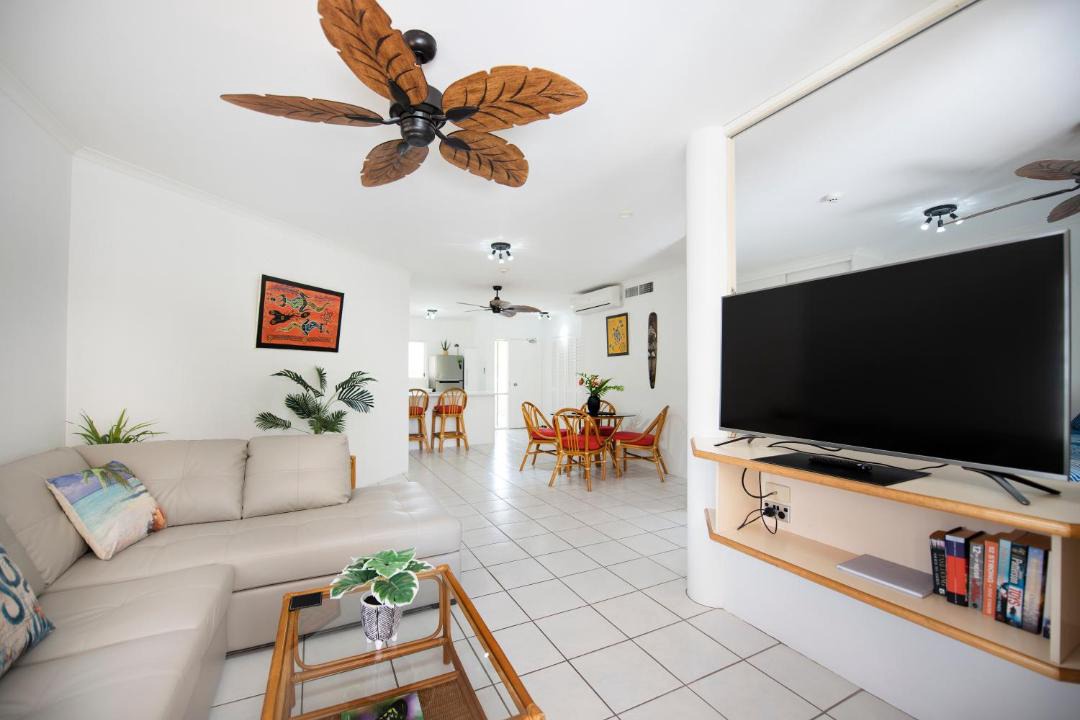 Photo of Livingroom in Yorkeys Knob