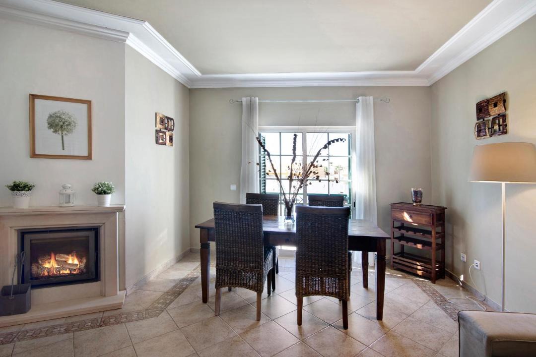 Photo of Livingroom in Canada