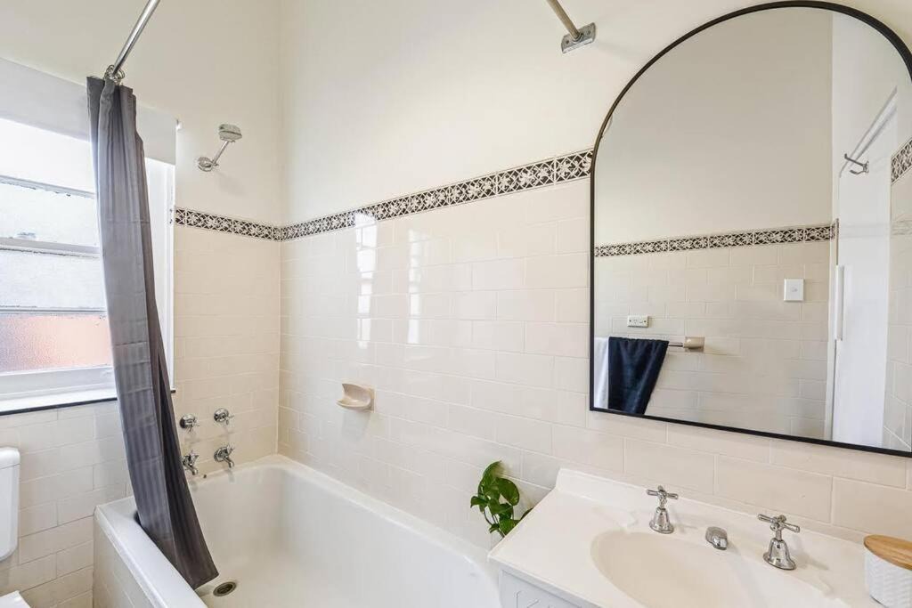 Photo of Bathroom in Petersham