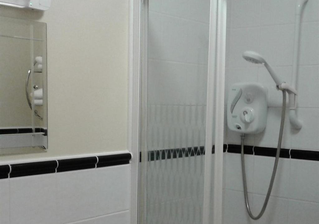 Photo of Bathroom in Glenfarne