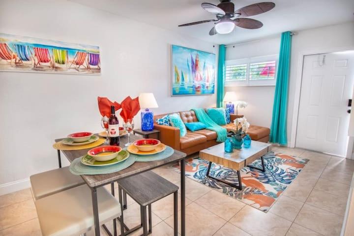 Photo of Livingroom in Madeira Beach