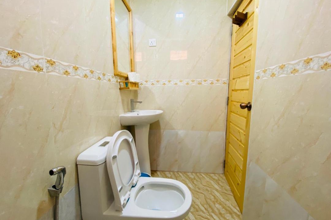 Photo of Bathroom in Gaafaru